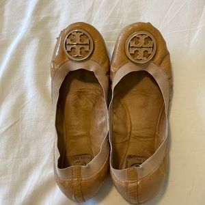 Tory Burch Caroline flats in used condition